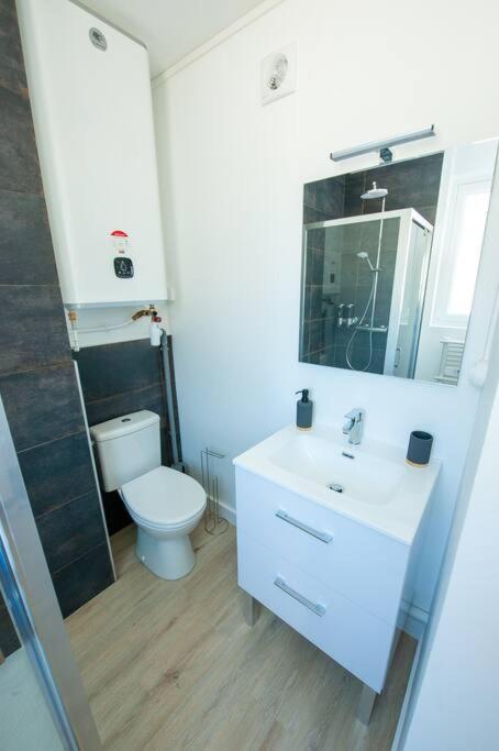 Appartement Proche Gare Routiere Fougères Zewnętrze zdjęcie
